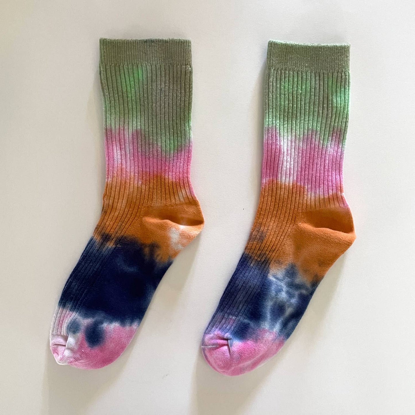 Buenavista Tie-Dye Dressy Socks (Women’s)