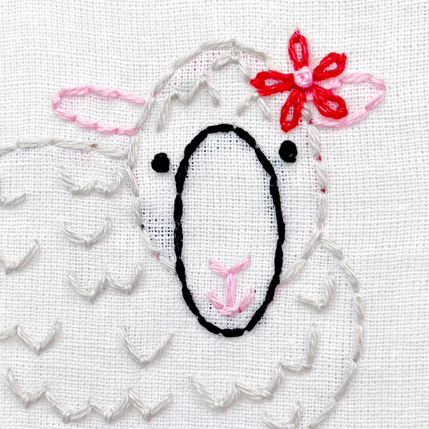 Sheep 4" embroidery kit