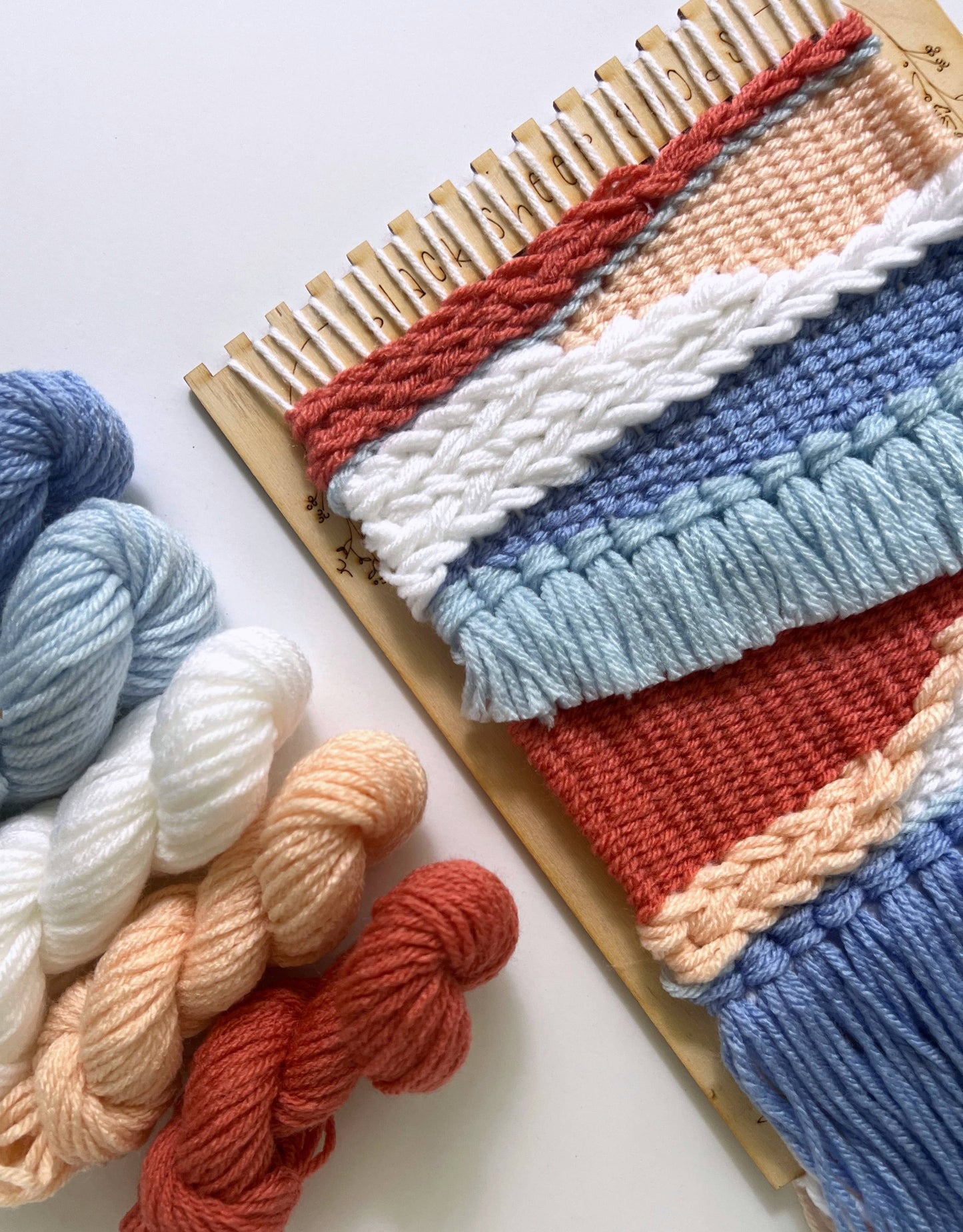 DIY Tapestry Weaving Kit with Loom for Beginners - Yarn & Fiber Crafts