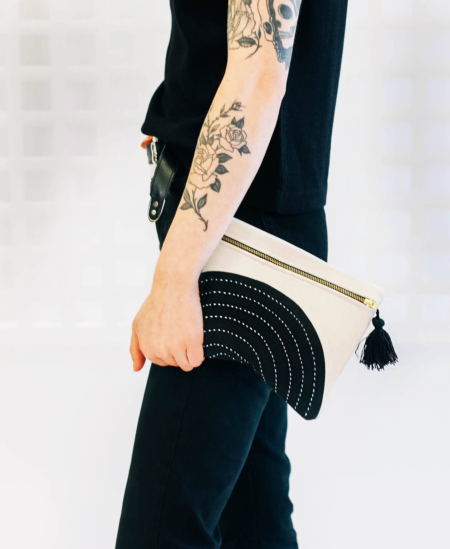 Eclipse Pouch Clutch by Anchal