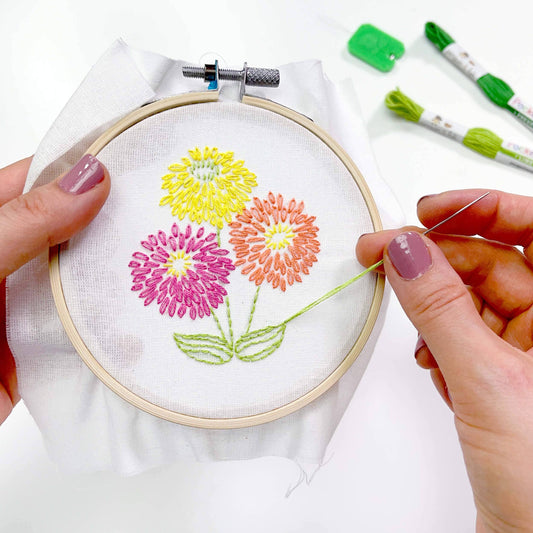 Zinnia 4" embroidery kit