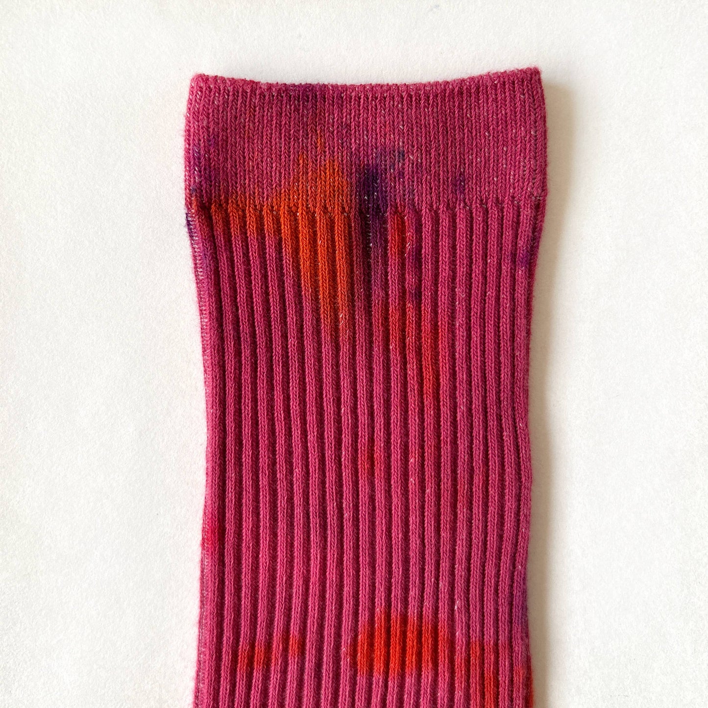 Heart Hand-dyed Dressy Socks (Women's)