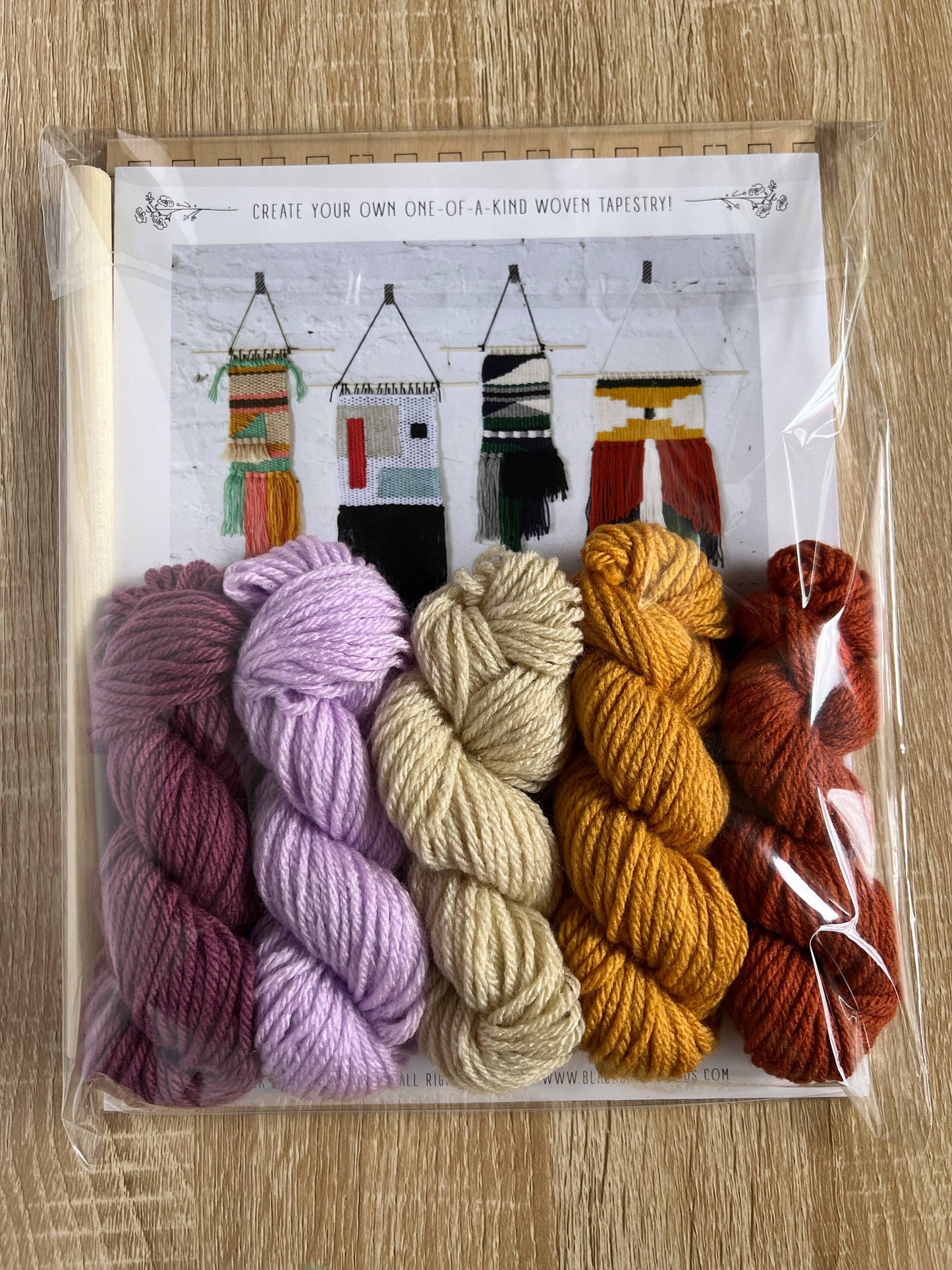 DIY Tapestry Weaving Kit with Loom for Beginners - Yarn & Fiber Crafts